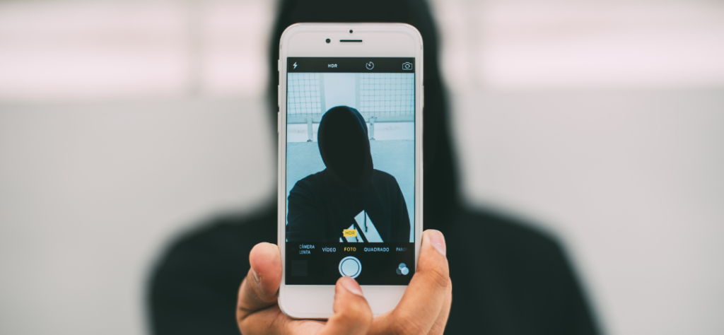 Komunita capitalismo de vigilancia